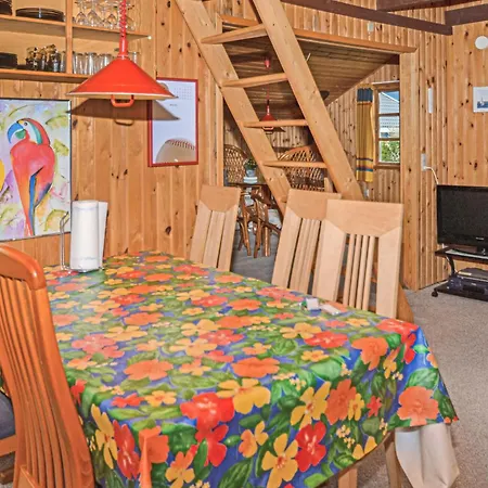 Two-bedroom In Nyaraló *