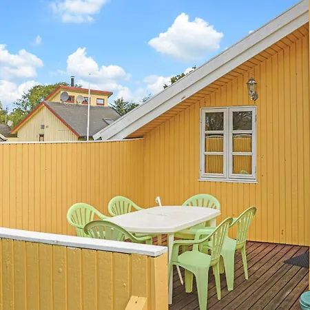 Two-bedroom In Nyaraló