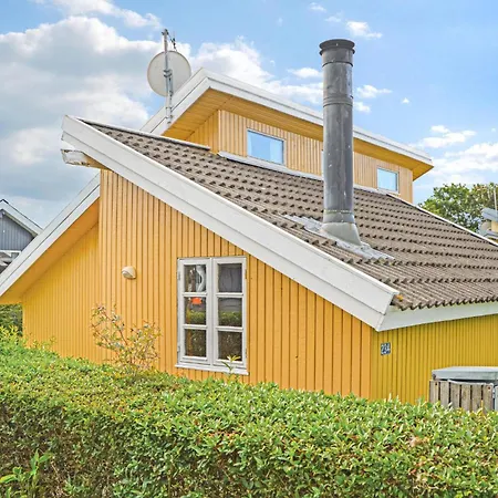 Two-bedroom In Nyaraló