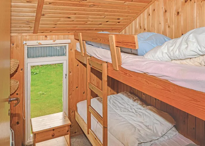 Сasa de vacaciones Two-bedroom In